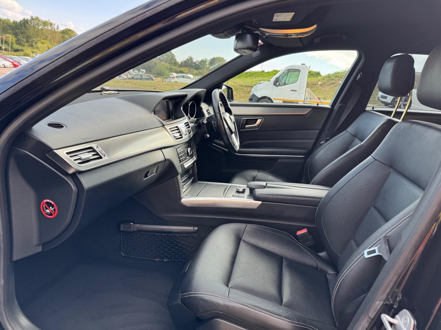 Used Mercedes-Benz E Class 2015 for sale - 77723887: Photo 10