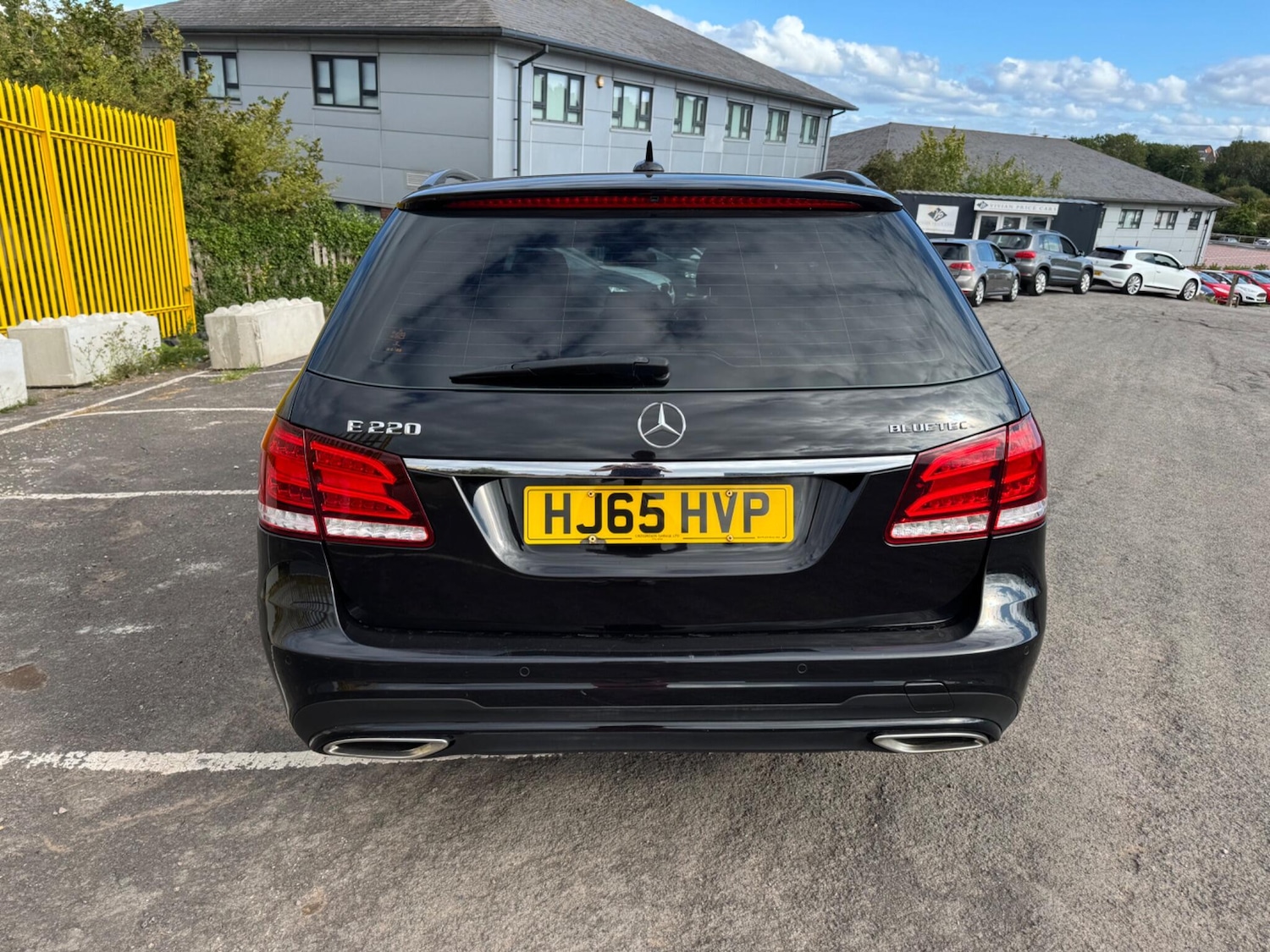 Used Mercedes-Benz E Class 2015 for sale - 77723887: Photo 7