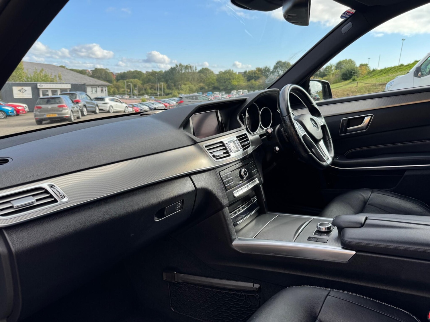 Used Mercedes-Benz E Class 2015 for sale - 77723887: Photo 9