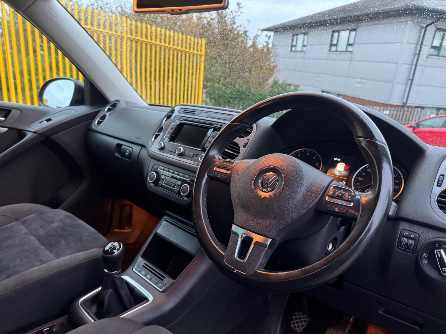 Used Volkswagen Tiguan 2014 for sale - 76993963: Photo 12