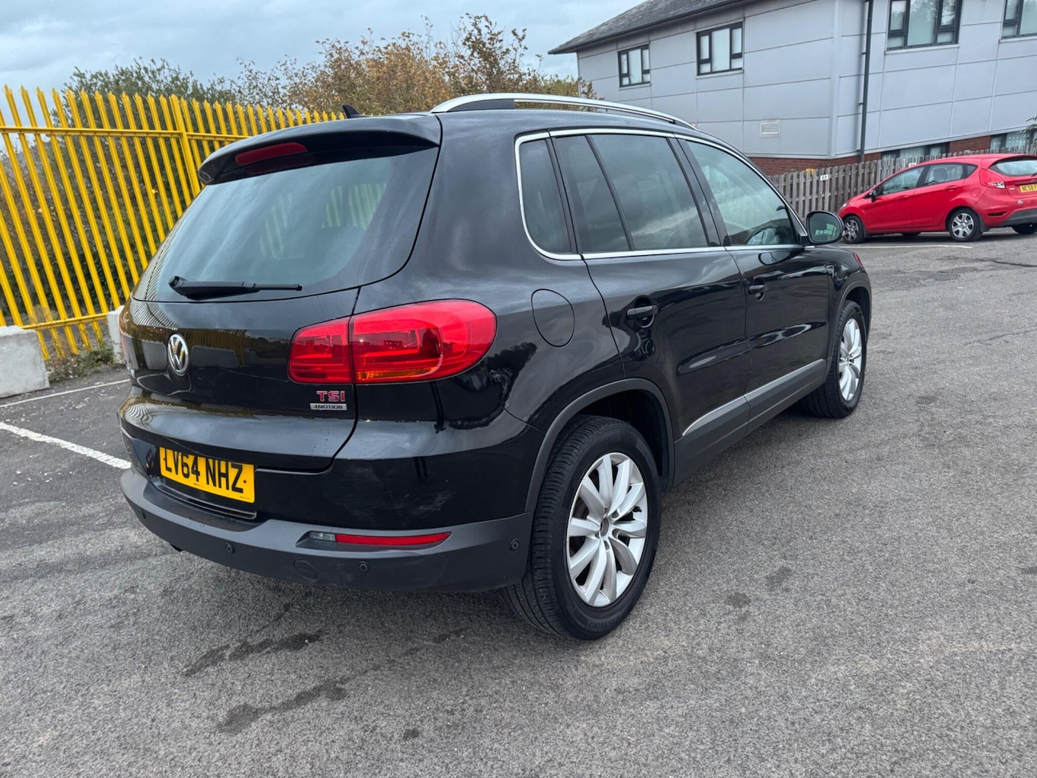 Used Volkswagen Tiguan 2014 for sale - 76993963: Photo 7