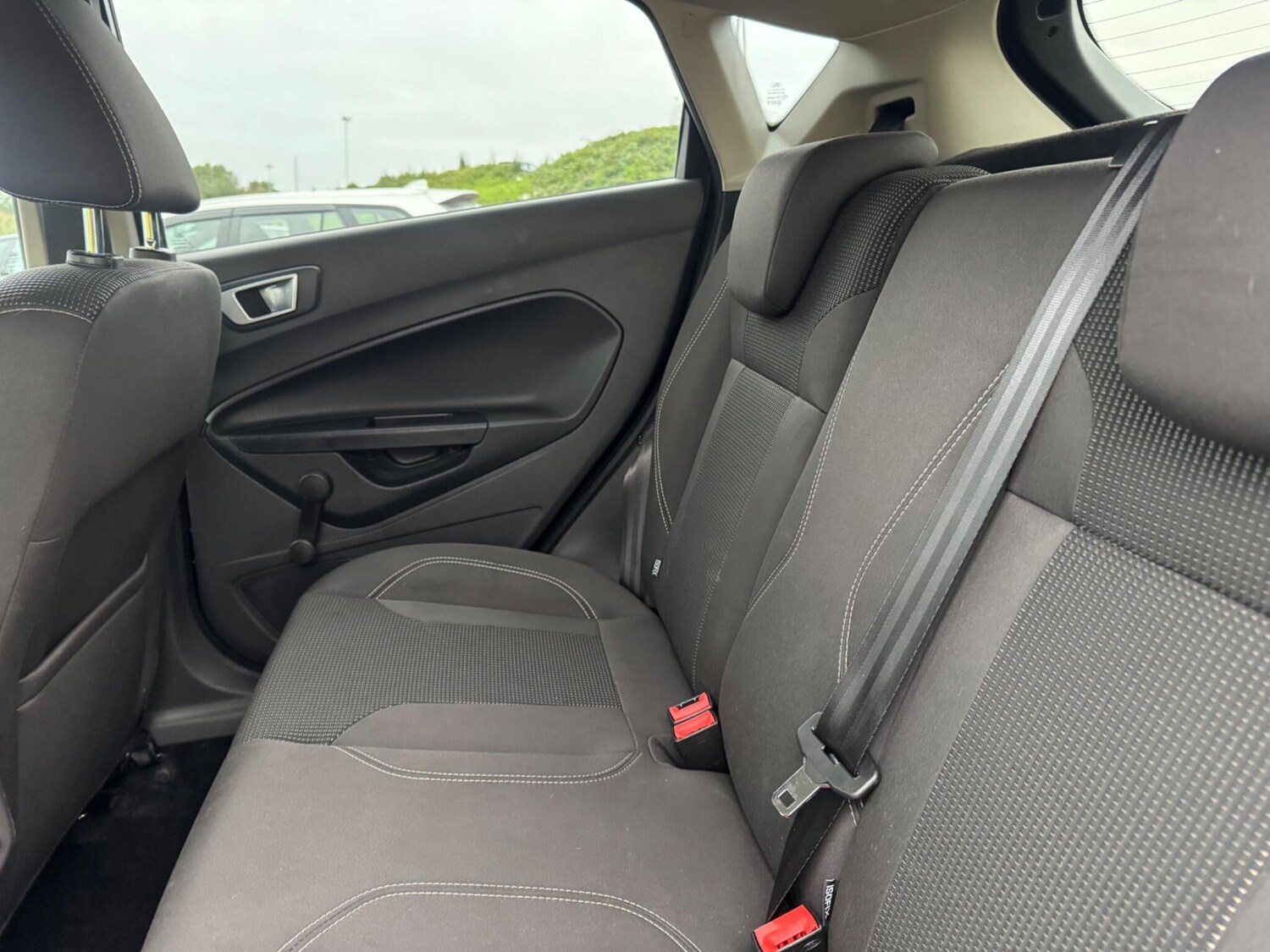 Used Ford Fiesta 2017 for sale - 76179892: Photo 12