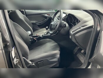 Used Ford Focus 2016 for sale - 78320338: Photo