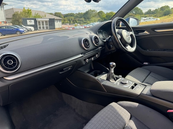 Used Audi A3 Cabriolet 2015 for sale - 75507797: Photo 12