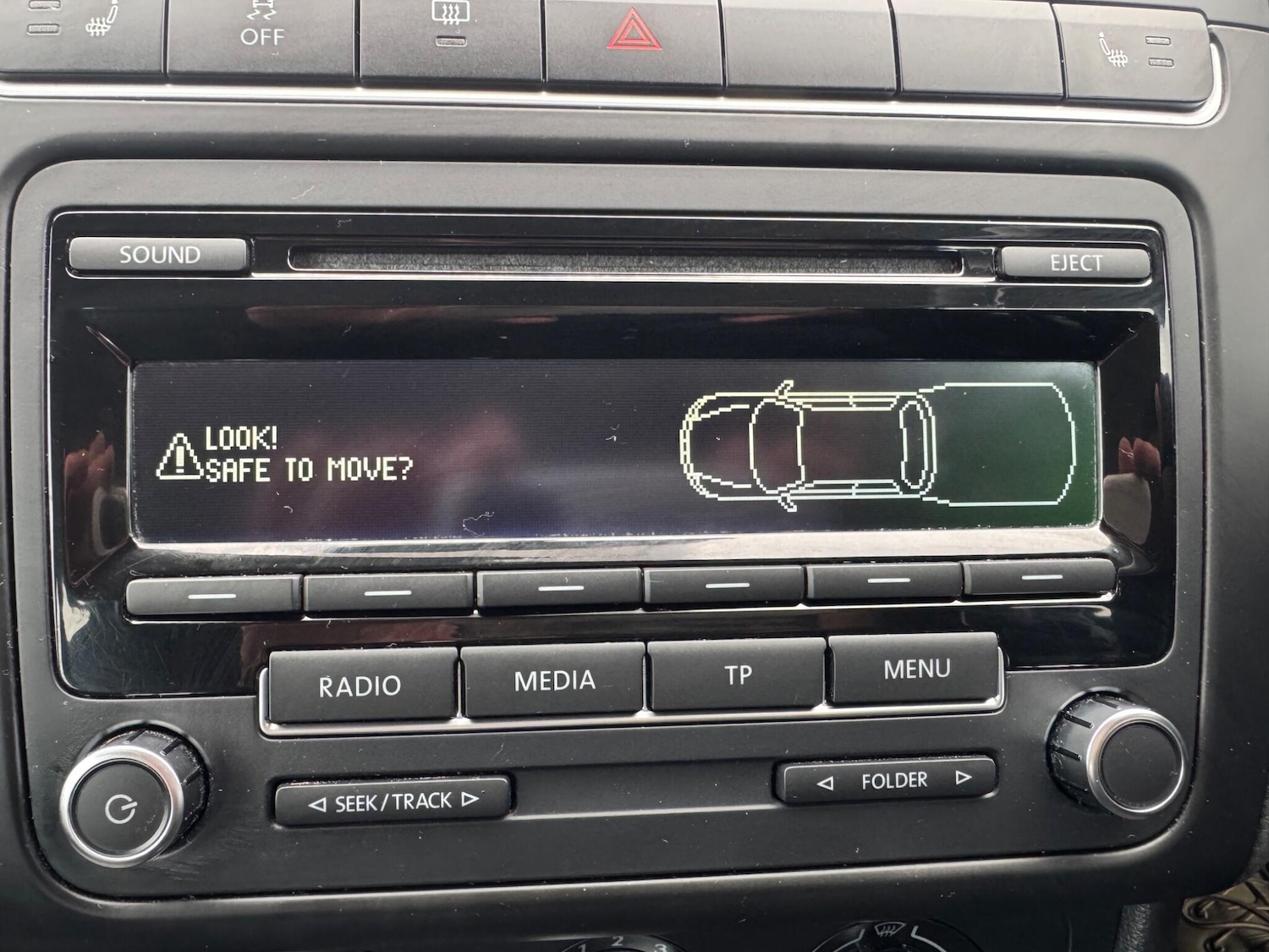 Used Volkswagen Polo 2011 for sale - 78086163: Photo 12