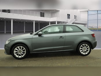 Used Audi A3 2014 for sale - 77253677: Photo