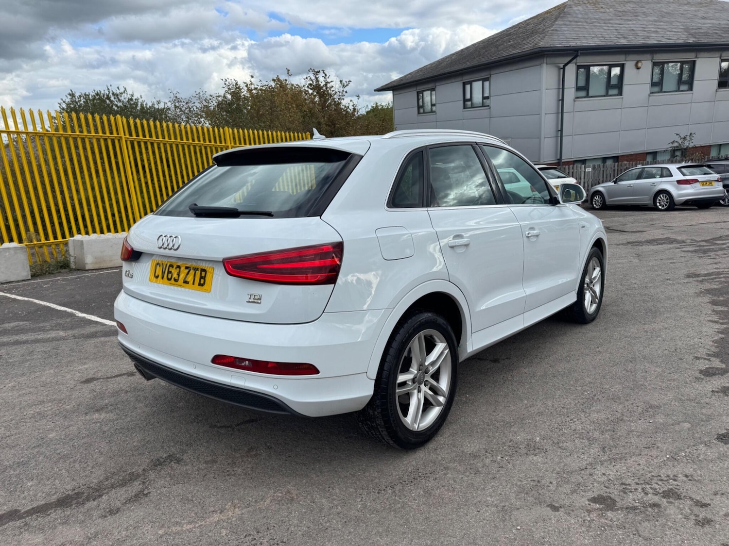 Used Audi Q3 2014 for sale - 75964987: Photo 6
