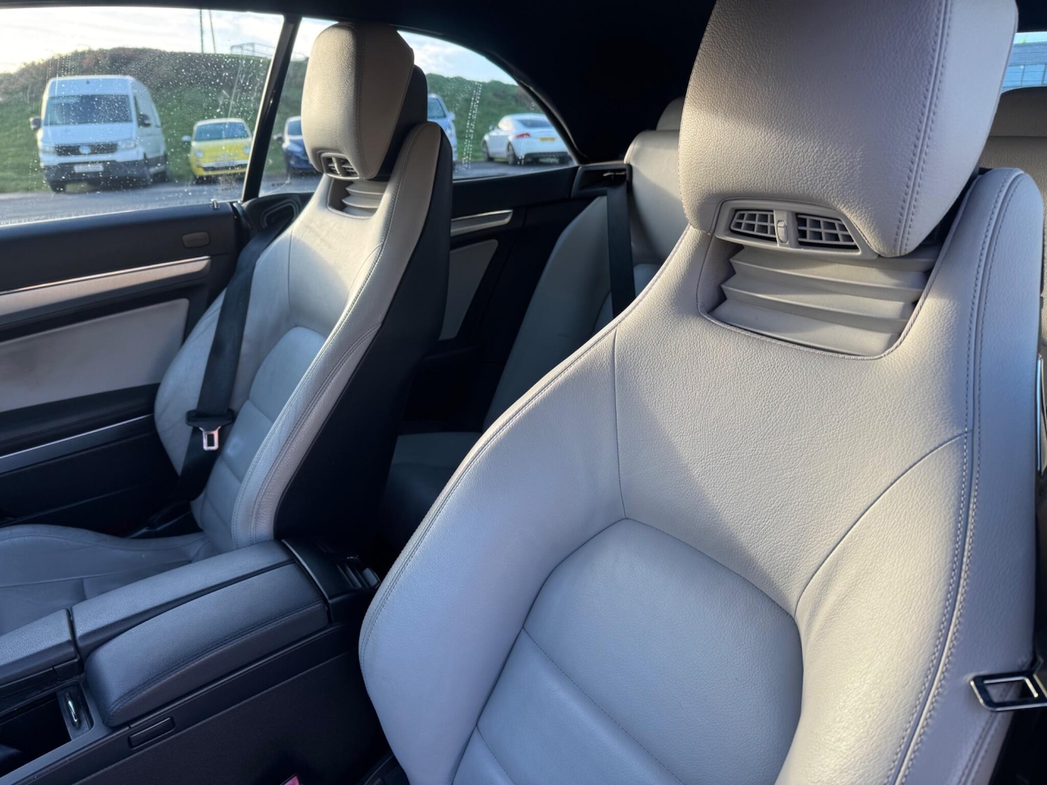 Used Mercedes-Benz E Class 2012 for sale - 77344667: Photo 12