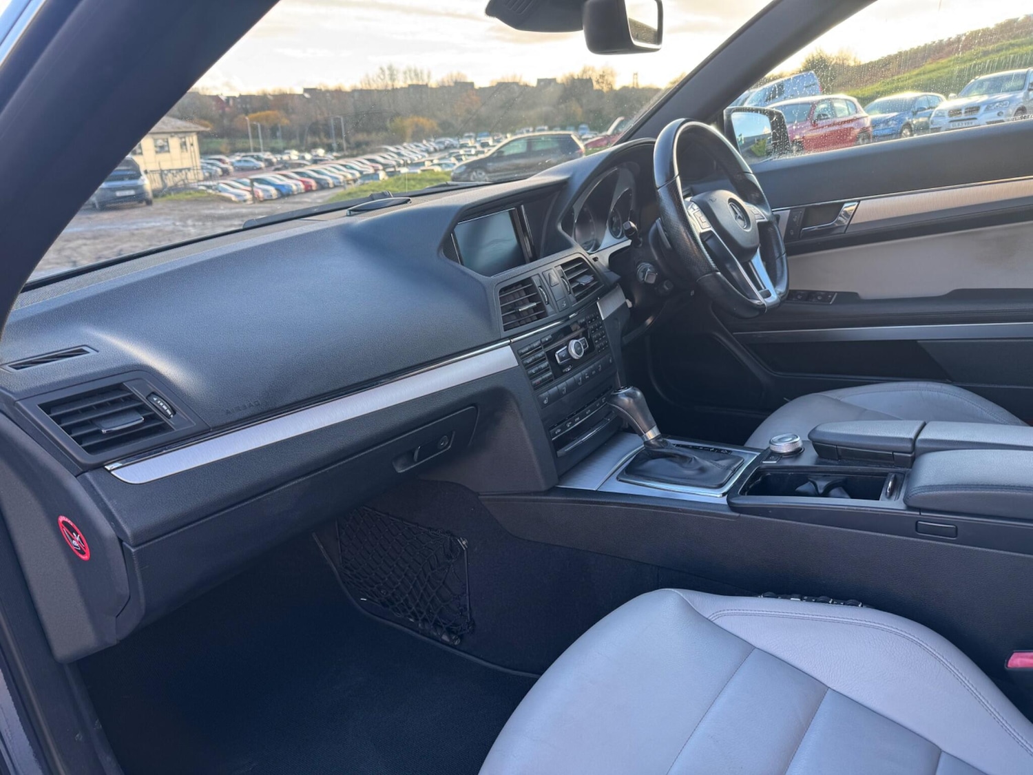 Used Mercedes-Benz E Class 2012 for sale - 77344667: Photo 9