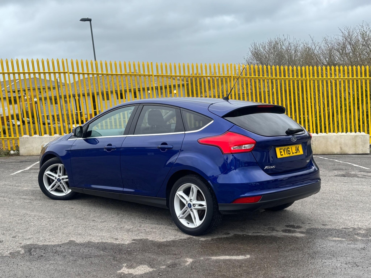 Used Ford Focus 2016 for sale - 77908996: Photo 2