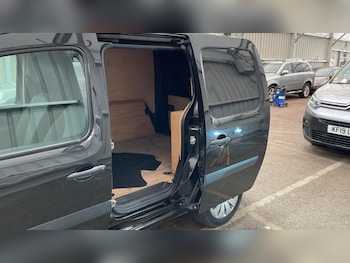 Used Mercedes-Benz Citan 2021 for sale - 78492430: Photo