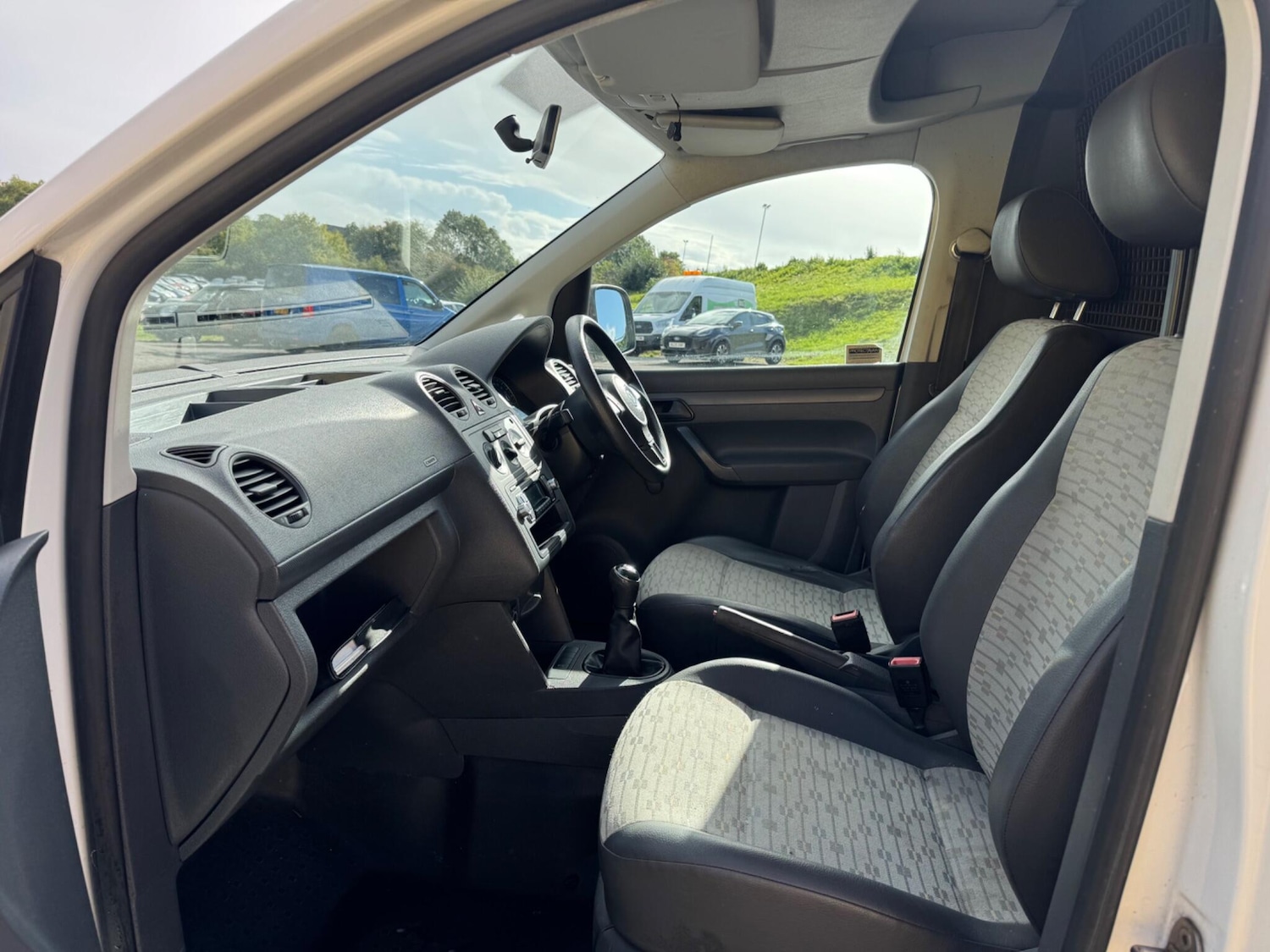 Used Volkswagen Caddy 2013 for sale - 75464206: Photo 8