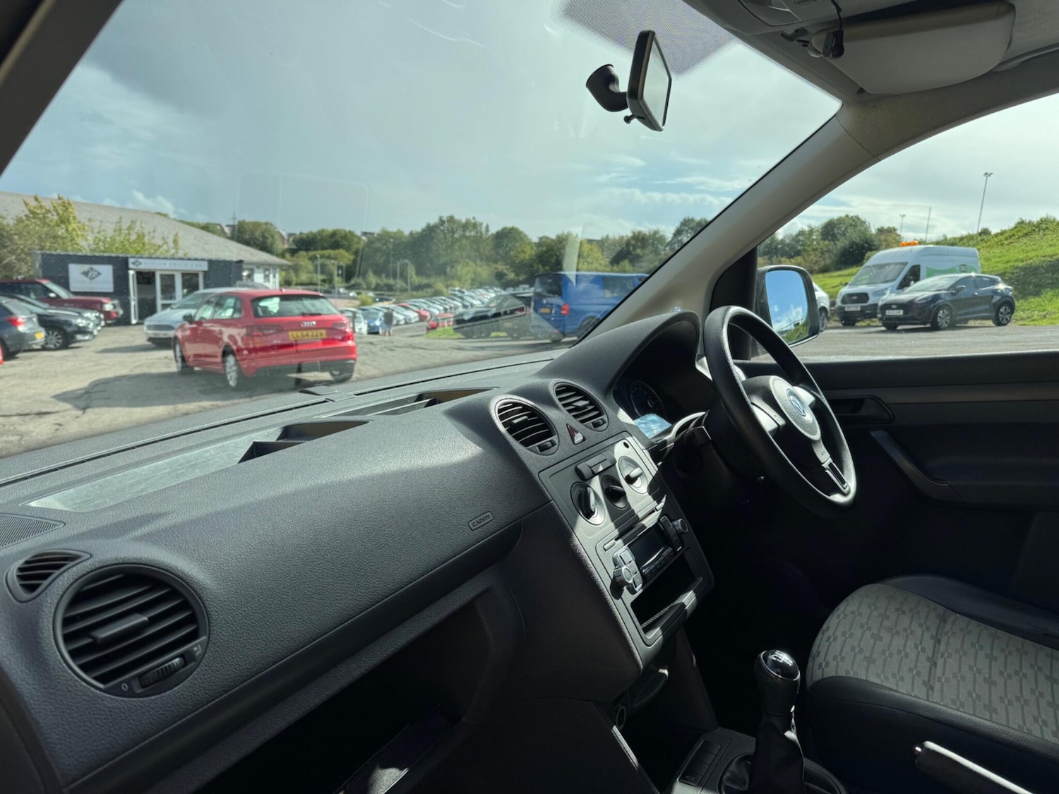 Used Volkswagen Caddy 2013 for sale - 75464206: Photo 9