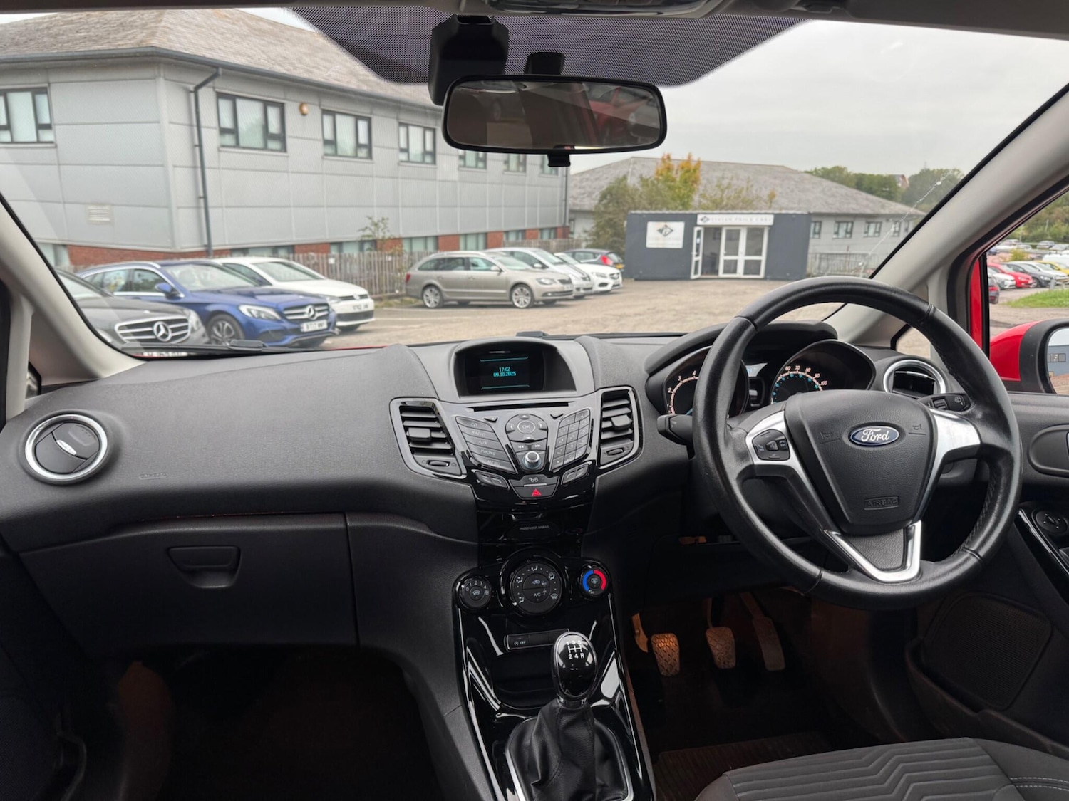 Used Ford Fiesta 2015 for sale - 76226613: Photo 9