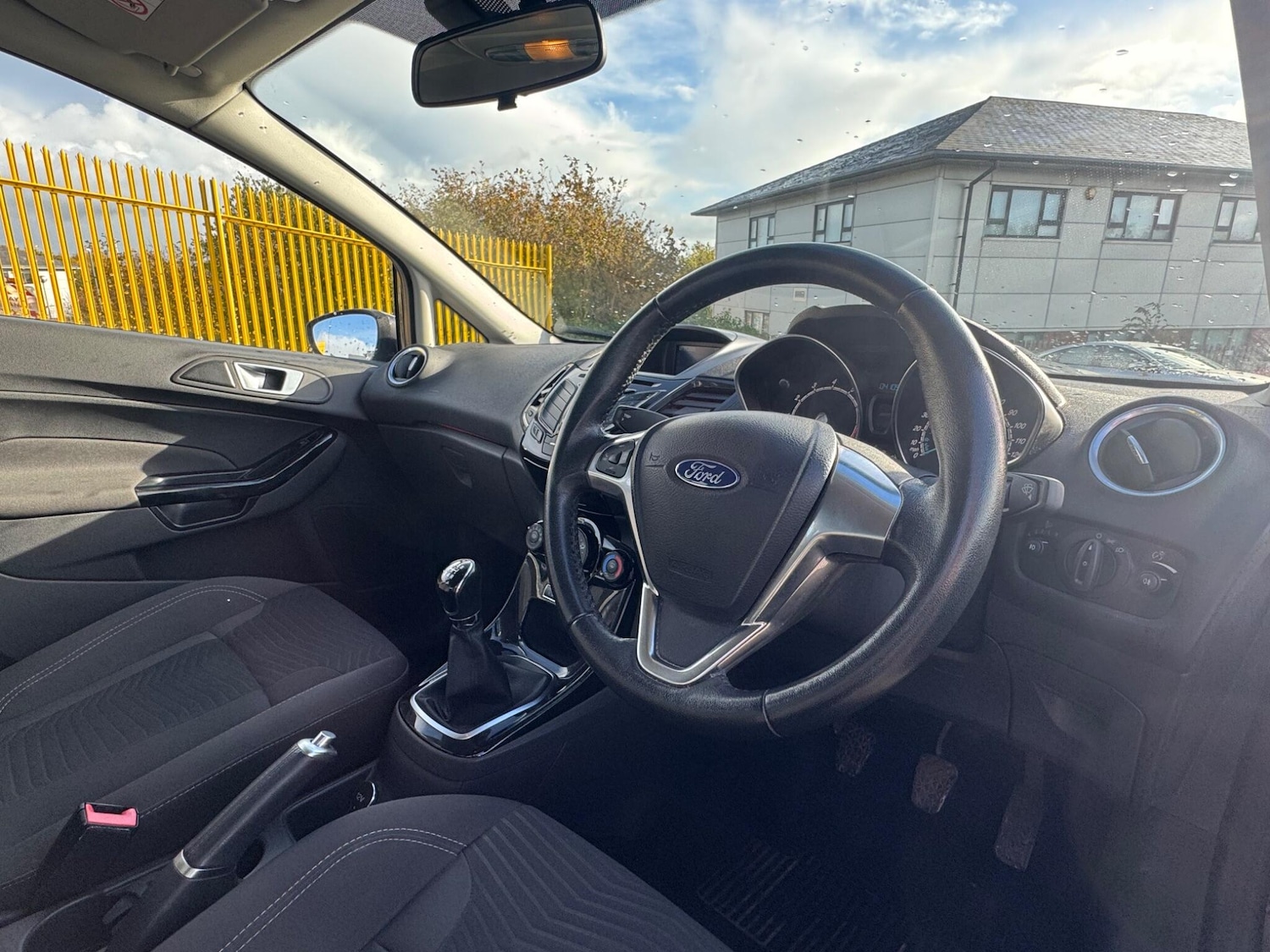 Used Ford Fiesta 2016 for sale - 76247120: Photo 12