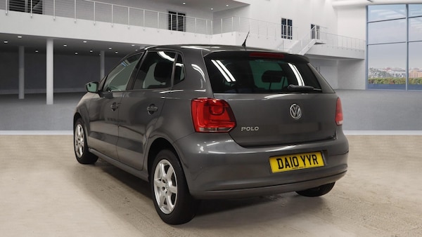 Used Volkswagen Polo 2010 for sale - 76246622: Photo 2