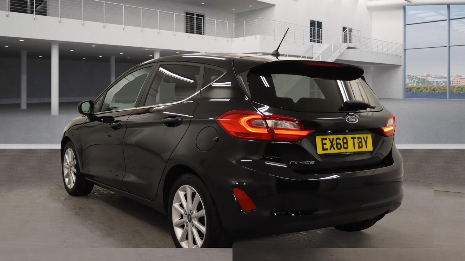 Used Ford Fiesta 2018 for sale - 76389403: Photo 2