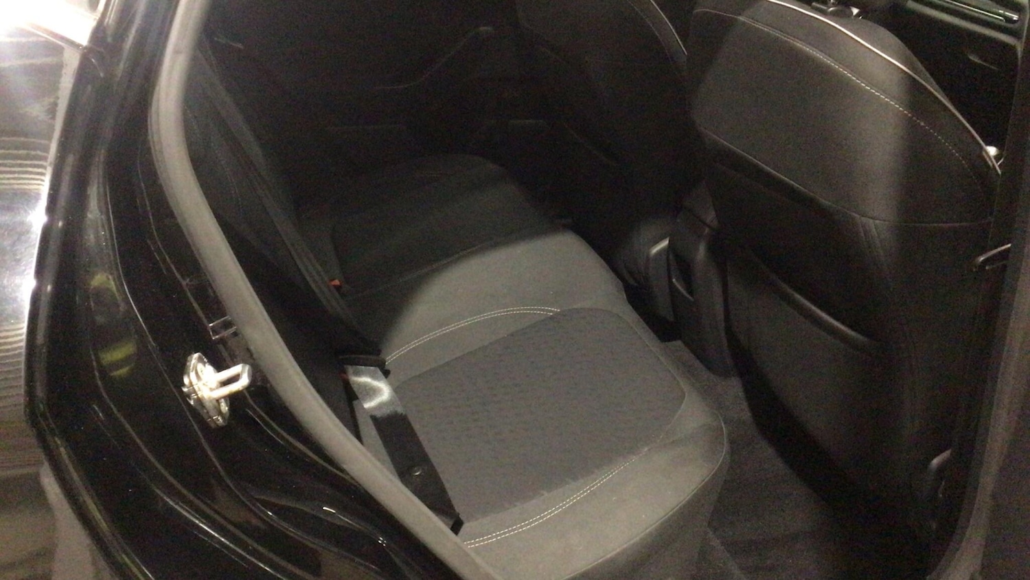 Used Ford Fiesta 2018 for sale - 76389403: Photo 5