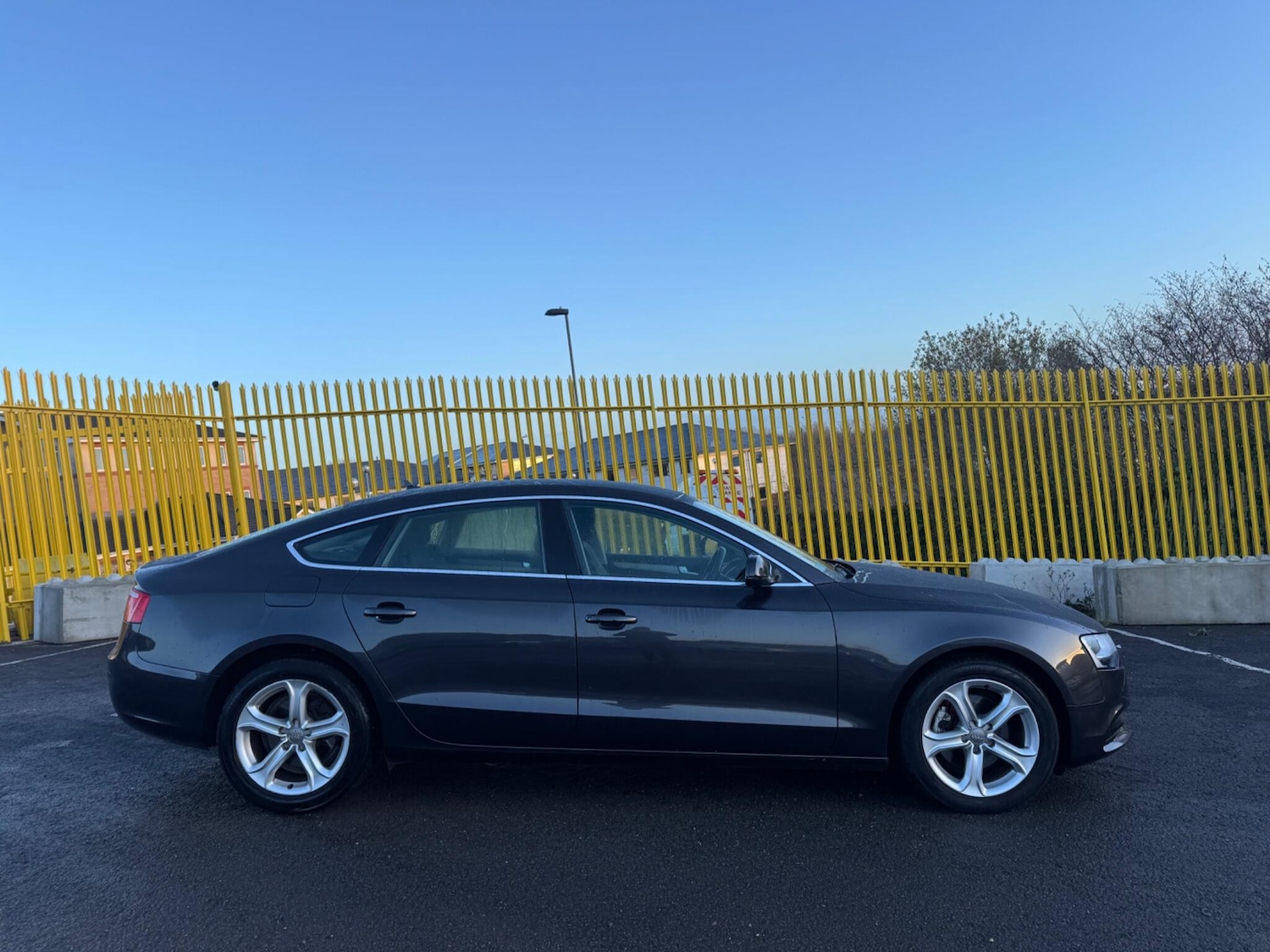 Used Audi A5 2014 for sale - 76976160: Photo 5