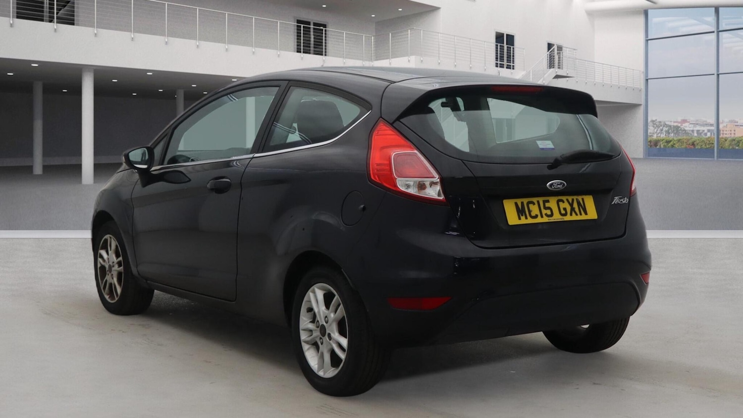 Used Ford Fiesta 2015 for sale - 77993892: Photo 2