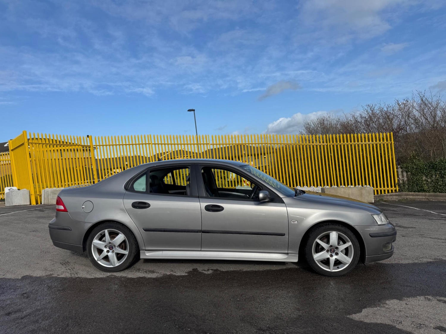 Used Saab 9-3 2005 for sale - 77163423: Photo 5