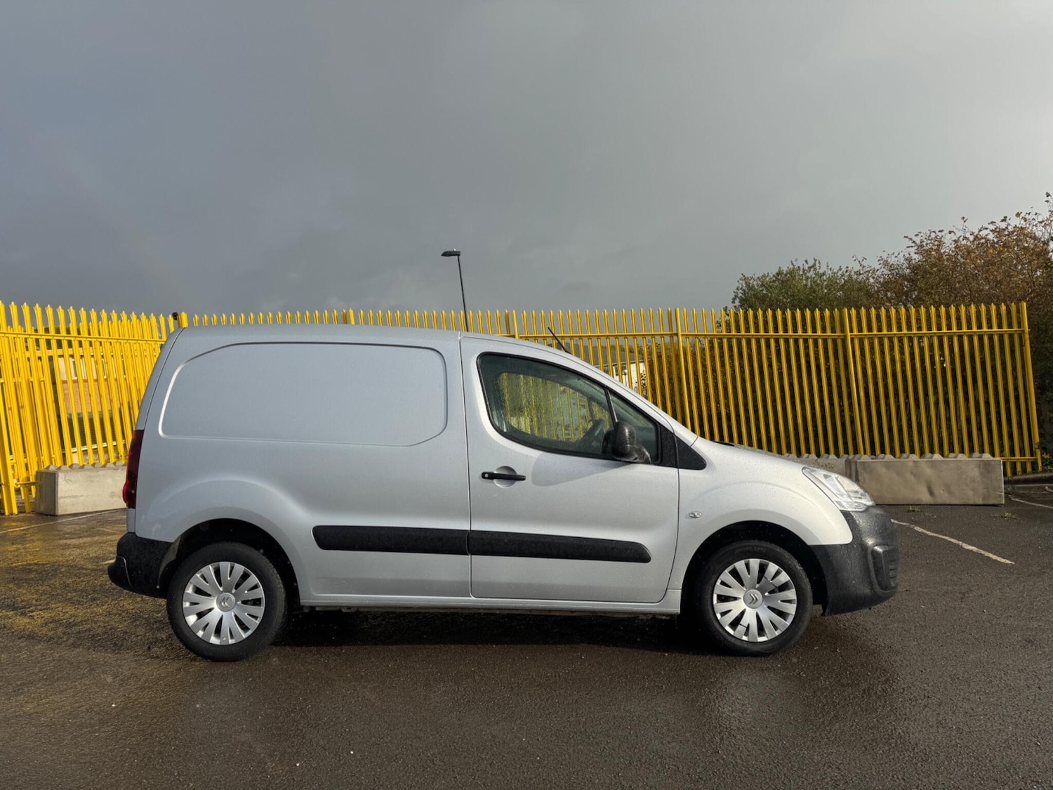 Used Citroen Berlingo 2018 for sale - 76457040: Photo 5