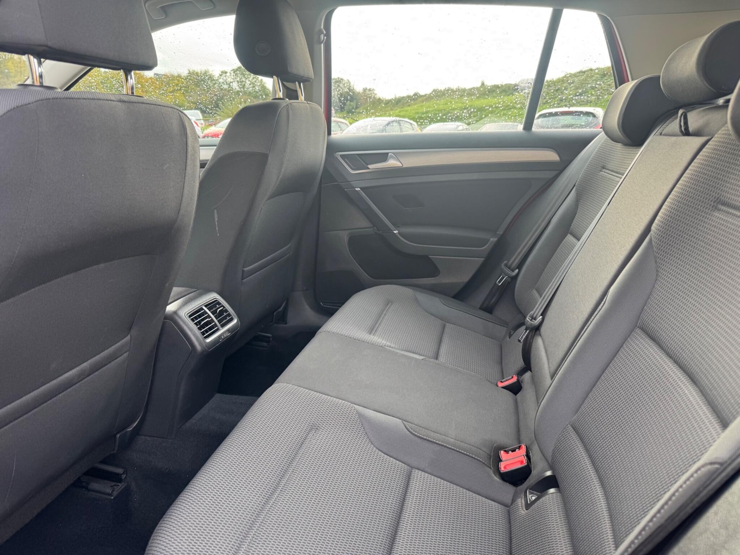 Used Volkswagen Golf 2017 for sale - 76995597: Photo 11