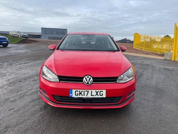 Used Volkswagen Golf 2017 for sale - 76995597: Photo