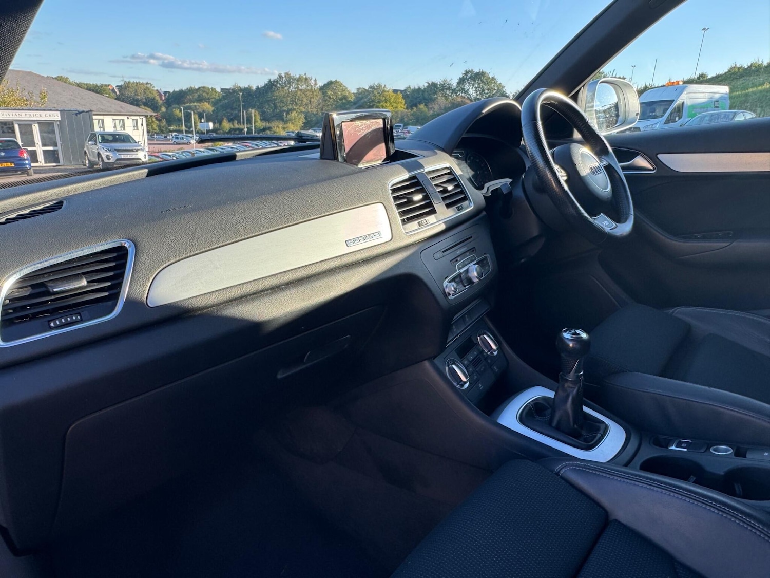 Used Audi Q3 2013 for sale - 76988205: Photo 9