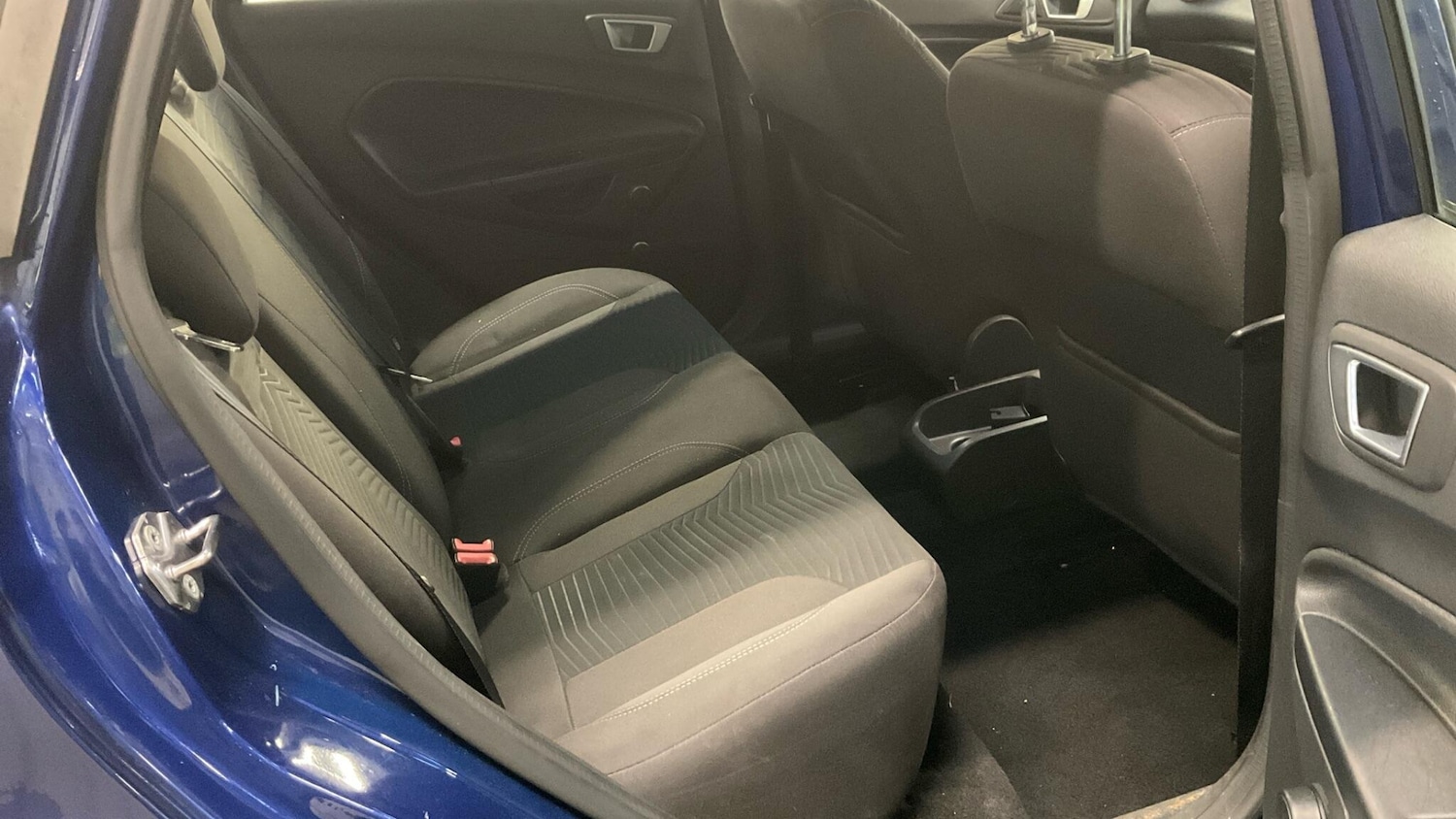 Used Ford Fiesta 2017 for sale - 76765211: Photo 5