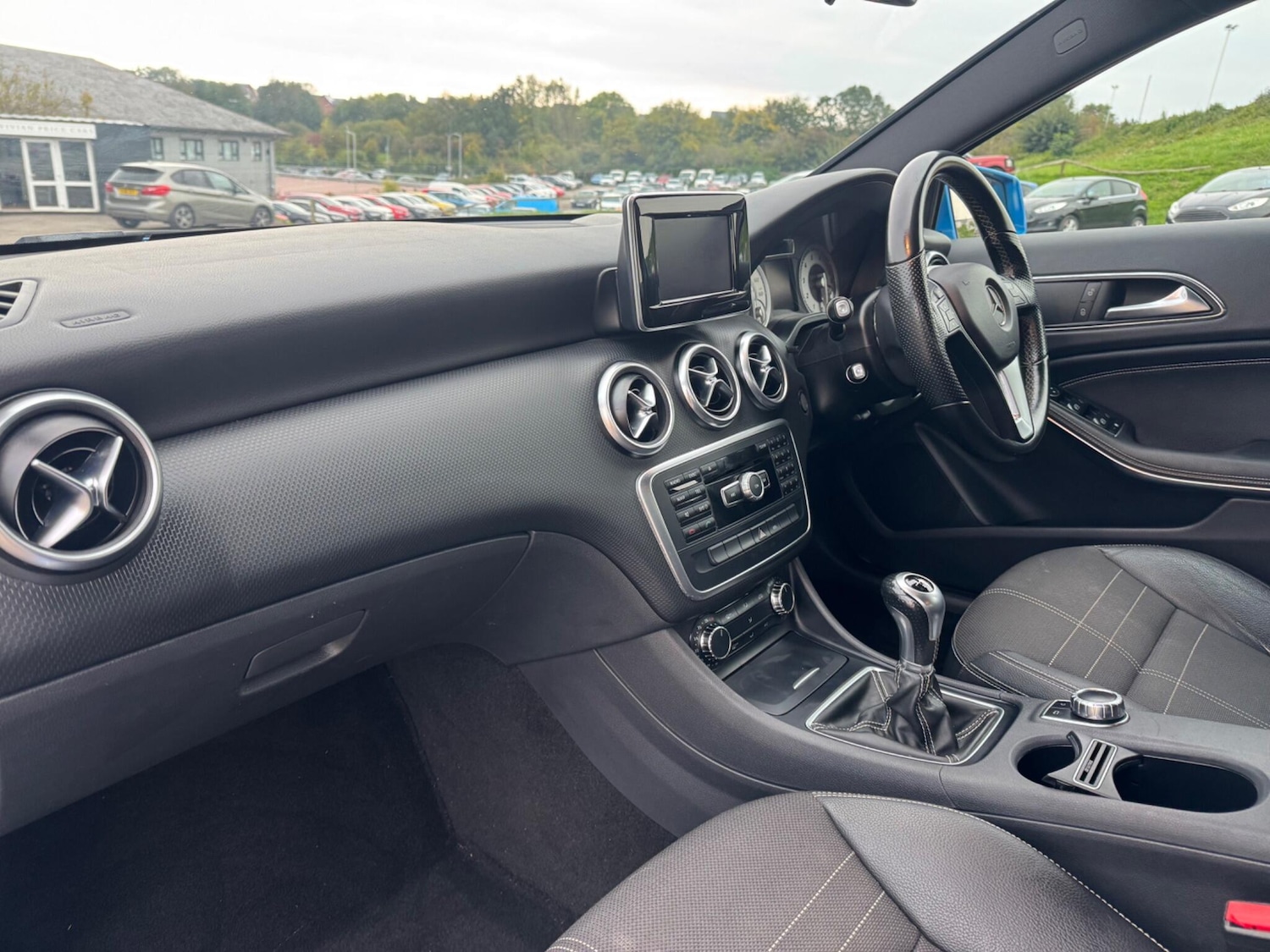 Used Mercedes-Benz A-Class 2014 for sale - 76988356: Photo 8