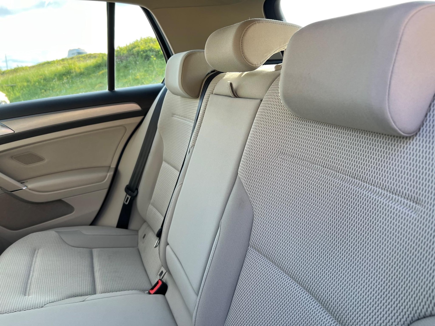 Used Volkswagen Golf 2014 for sale - 76528082: Photo 9