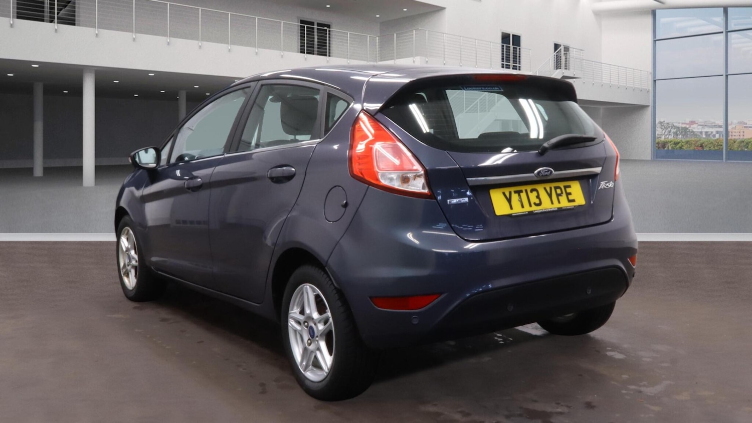 Used Ford Fiesta 2013 for sale - 77424559: Photo 2