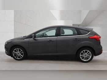 Used Ford Focus 2016 for sale - 78375710: Photo