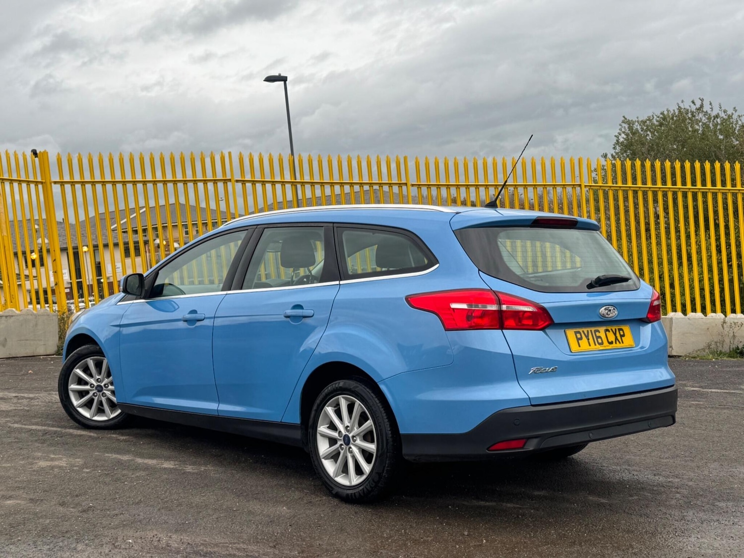 Used Ford Focus 2016 for sale - 76912928: Photo 2