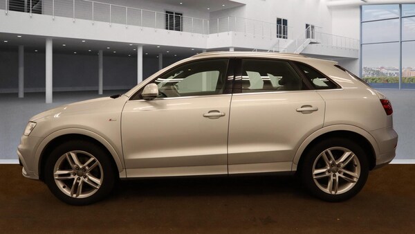 Used Audi Q3 2013 for sale - 76060606: Photo 3