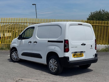 Used Peugeot Partner 2019 for sale - 79062424: Photo
