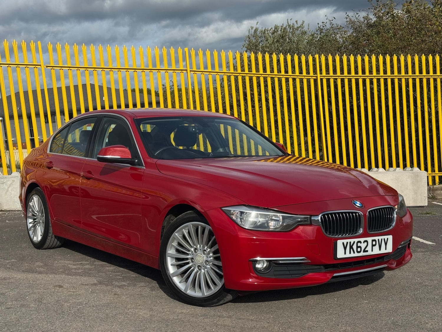 Used BMW 3 Series 2012 for sale - 75965325: Photo 1