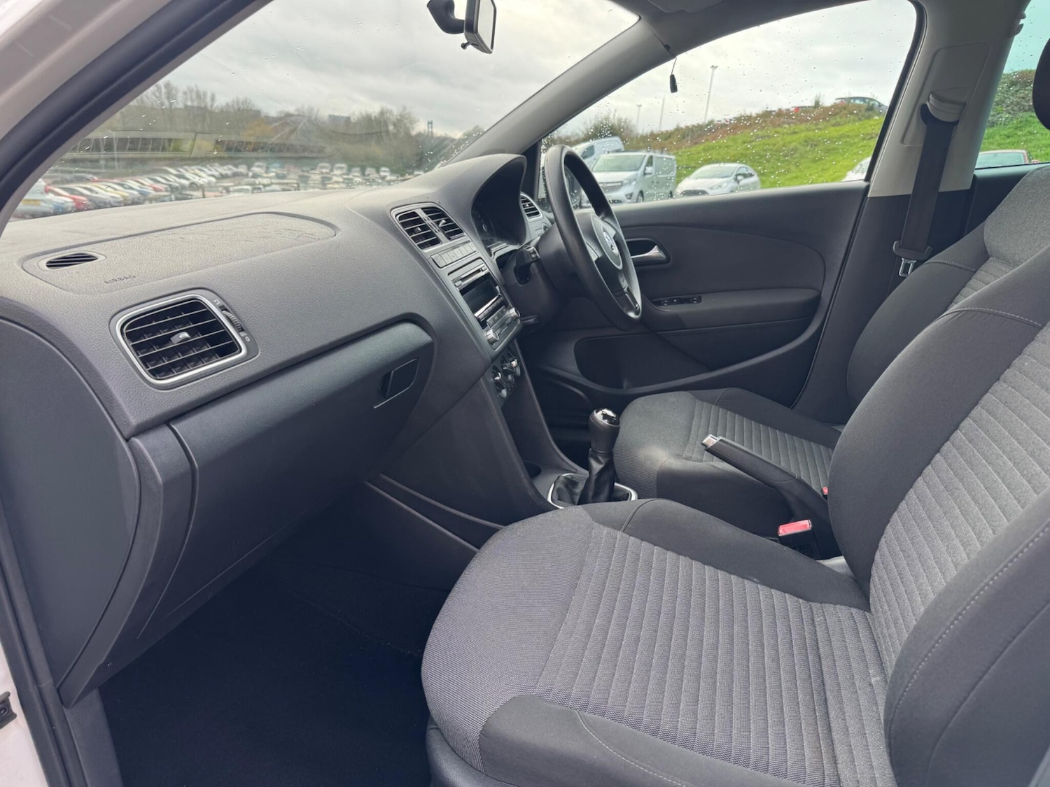 Used Volkswagen Polo 2013 for sale - 76667068: Photo 8