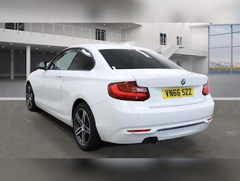 Used BMW 2 Series 2016 for sale - 76095189: Photo