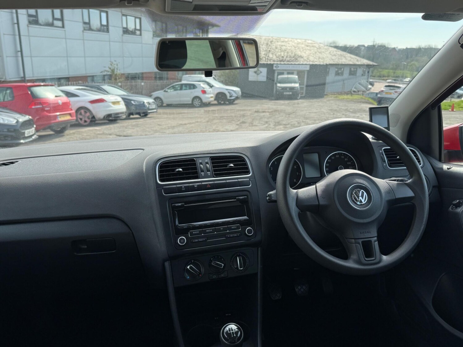 Used Volkswagen Polo 2013 for sale - 77564791: Photo 12