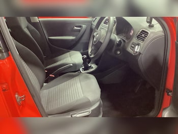 Used Volkswagen Polo 2013 for sale - 77564791: Photo