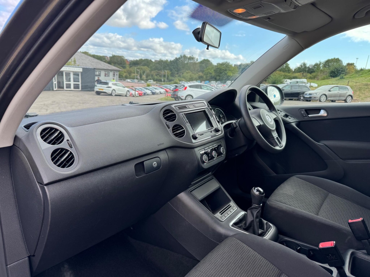 Used Volkswagen Tiguan 2013 for sale - 76772127: Photo 9