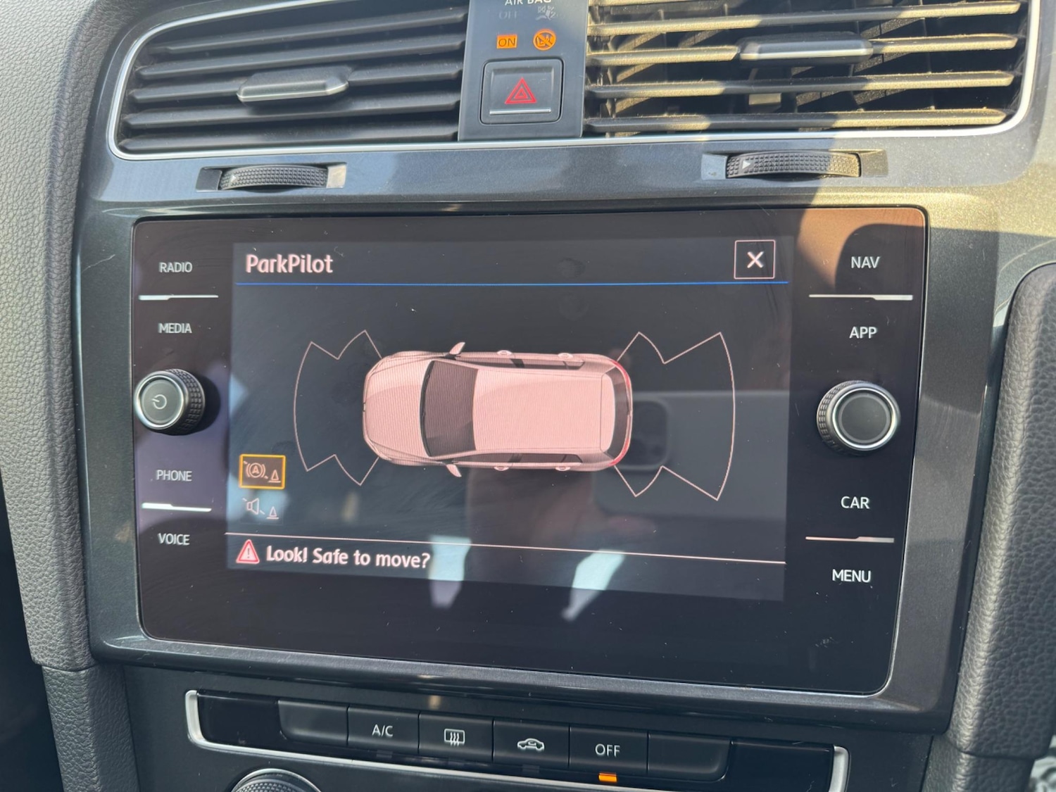 Used Volkswagen Golf 2017 for sale - 76527706: Photo 13