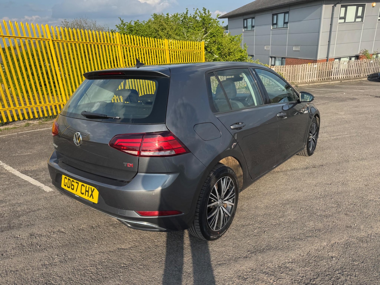 Used Volkswagen Golf 2017 for sale - 76527706: Photo 5