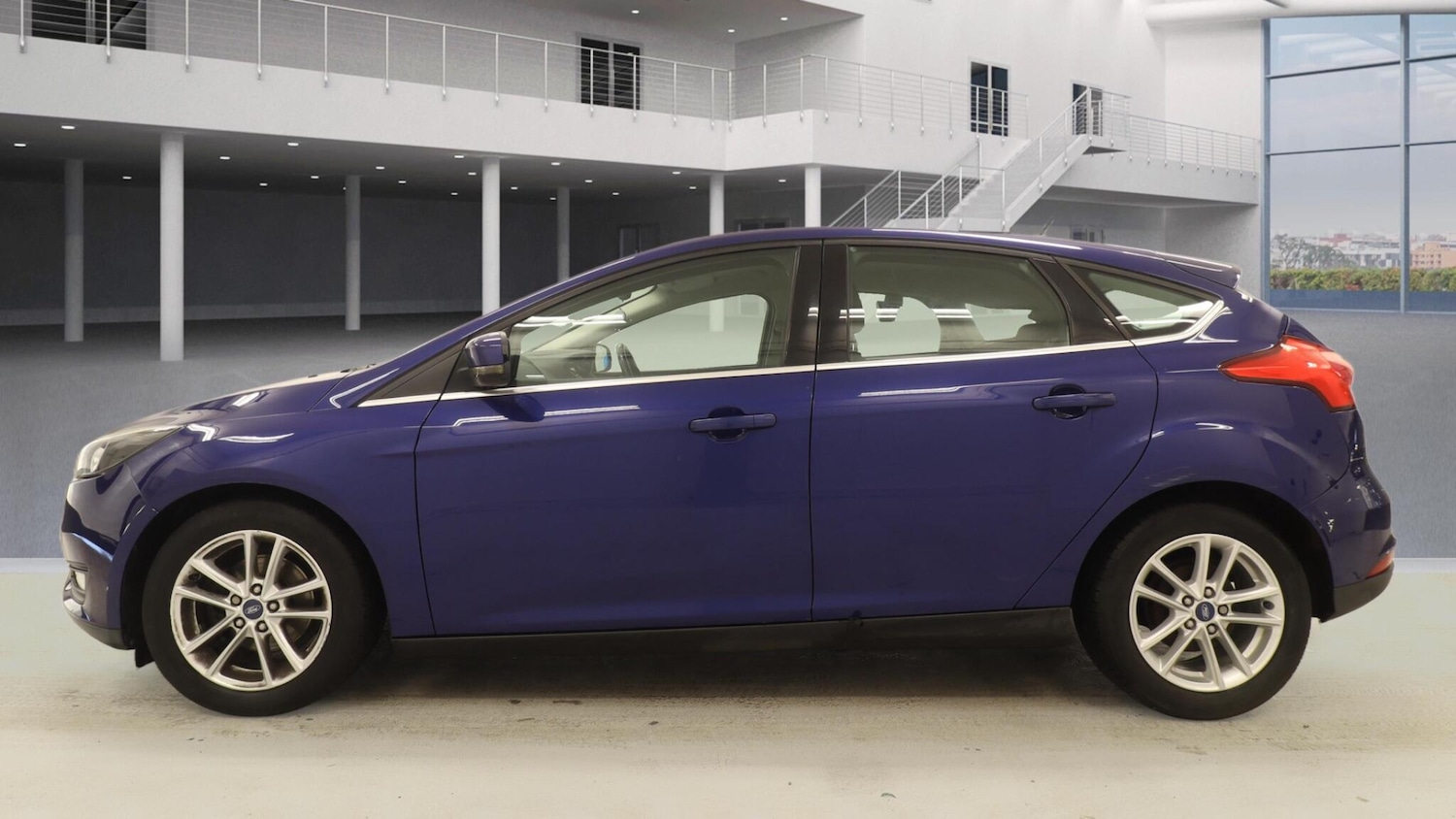 Used Ford Focus for sale - 77549445: Photo 3