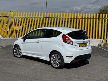 Used Ford Fiesta 2014 for sale - 79553950: Photo