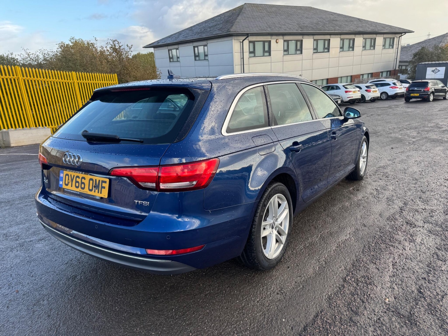 Used Audi A4 Avant 2016 for sale - 76349883: Photo 6