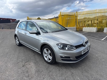 Used Volkswagen Golf 2017 for sale - 79553272: Photo