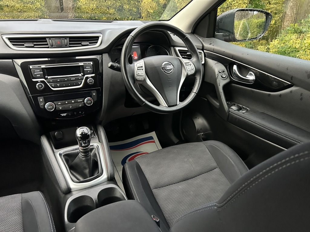 Used Nissan Qashqai 2017 for sale - 77881371: Photo 24